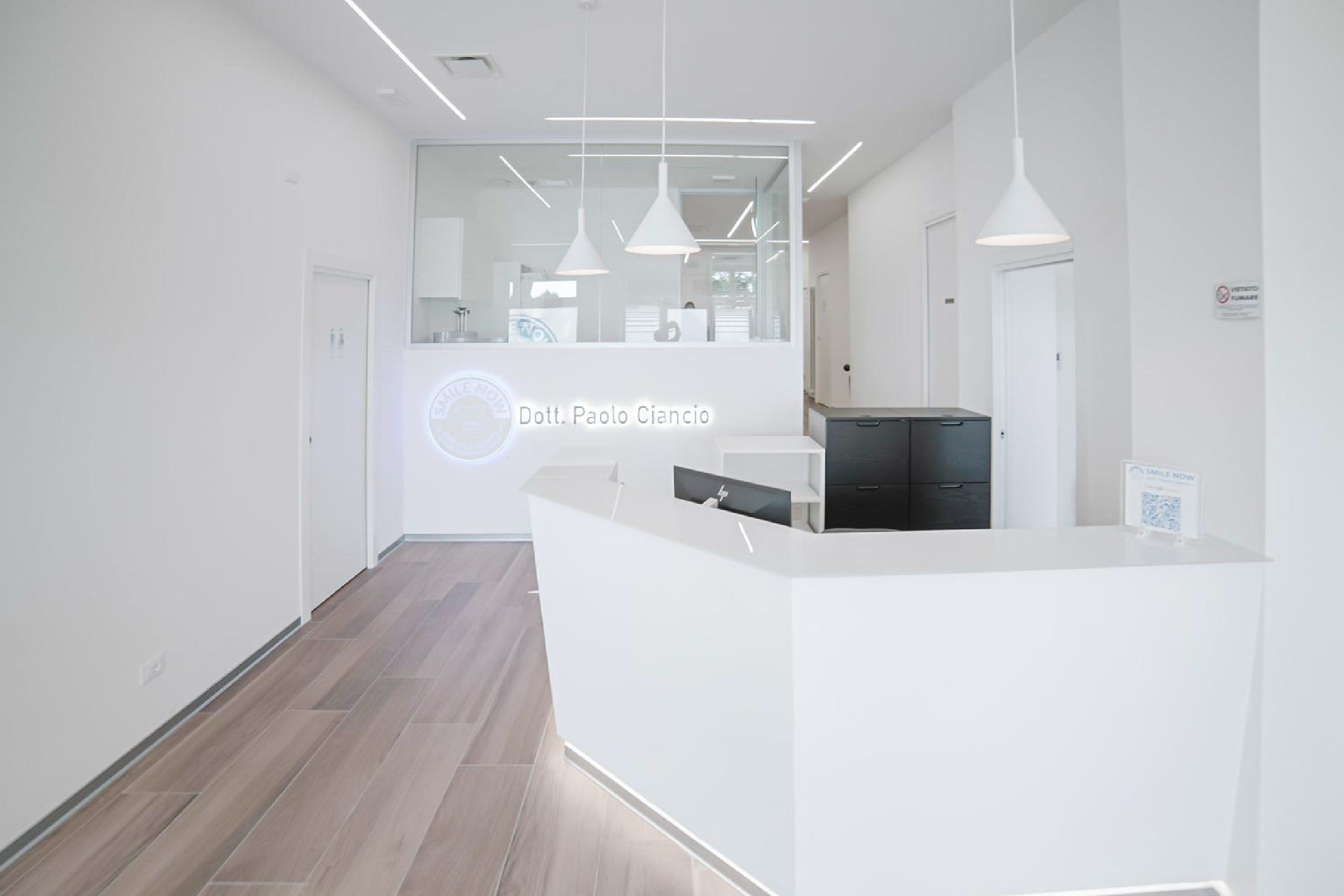 Smilenow Clinic - Foto Studio 3